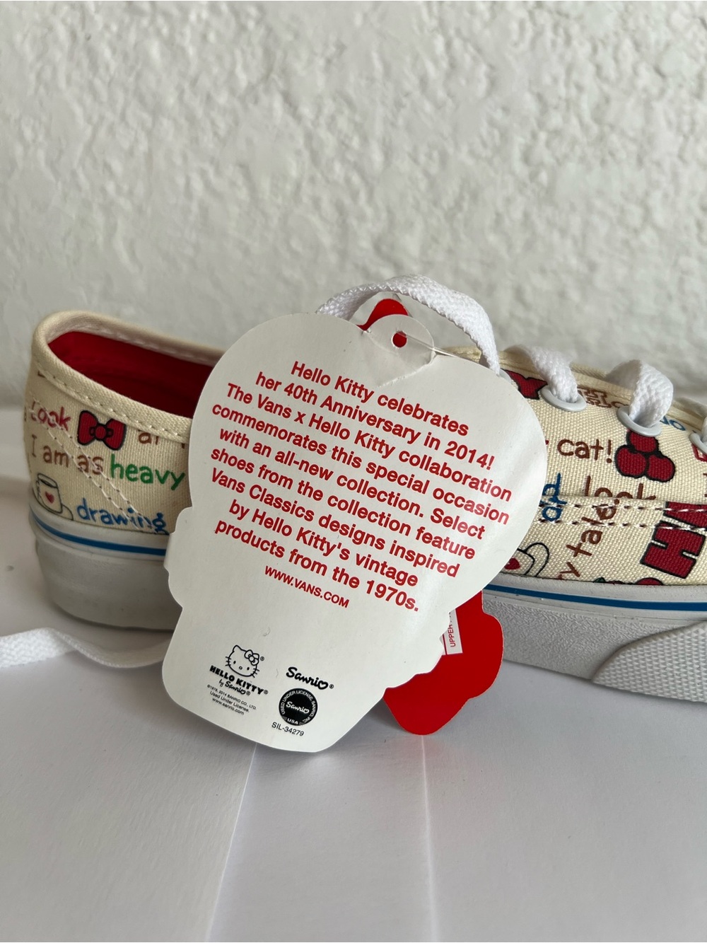 Hello Kitty x Vans 40th Anniversary Special Edition/ 2014 - Picture 13 of 16